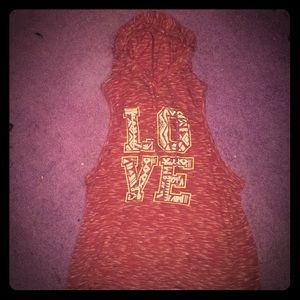 Sleeveless hoodie with love on the front